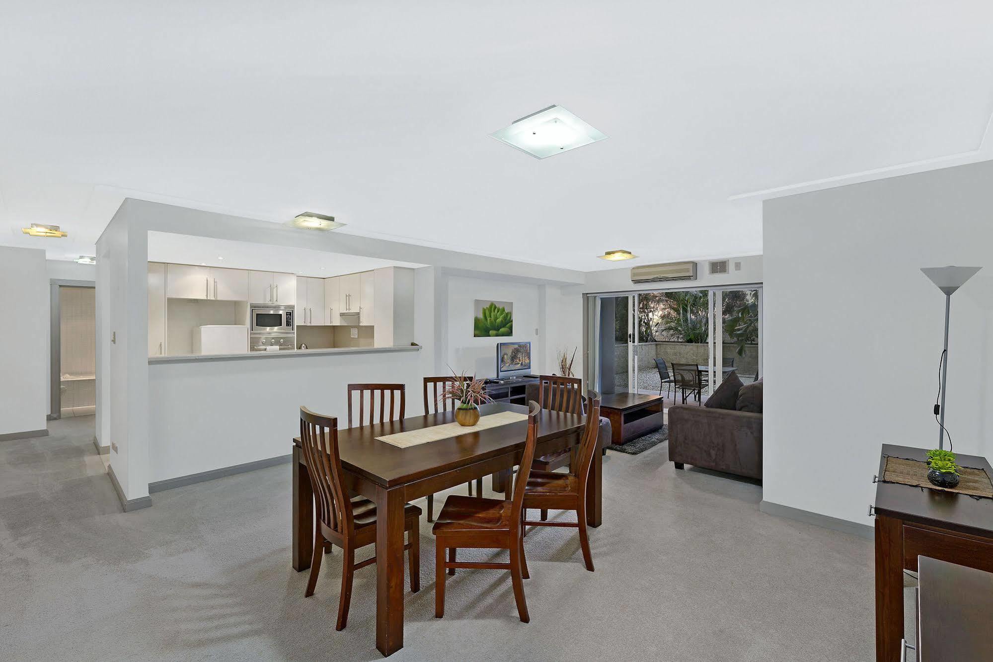 Sandy Cove Apartments Зе-Энтранс Экстерьер фото